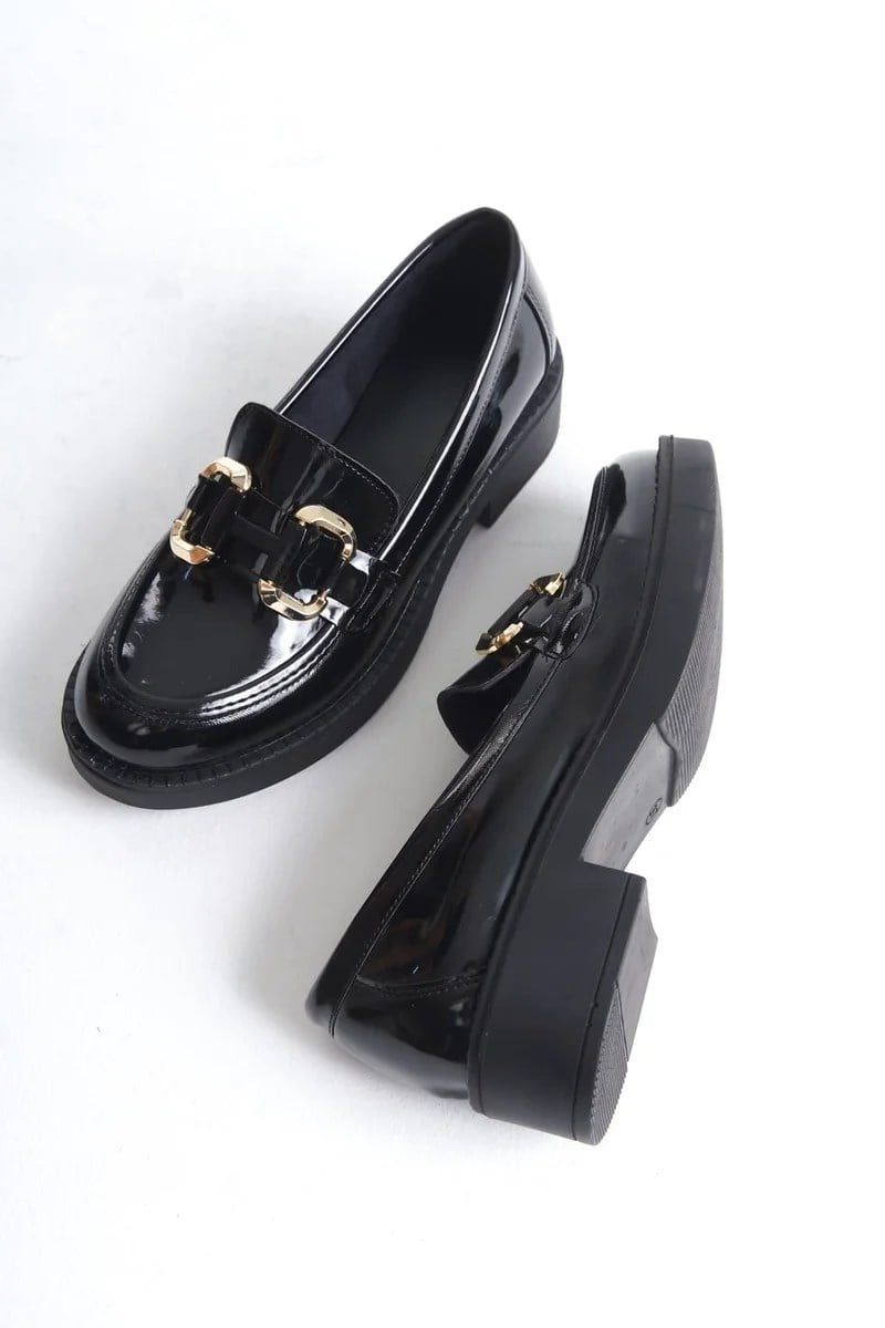 Rugan Siyah Gold Tokalı Kadın Loafer TR17MS02A
