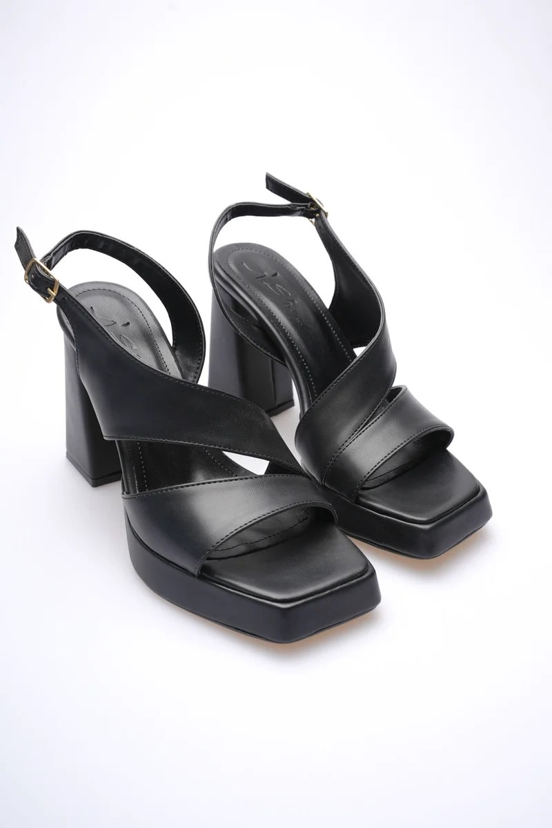 Siyah Kadın Topuklu Platform Sandalet TR12MY04A