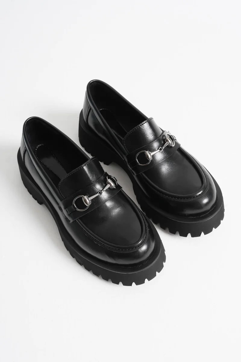 Toka Detaylı Siyah Günlük Loafer Ayakkabı TR10MS04A
