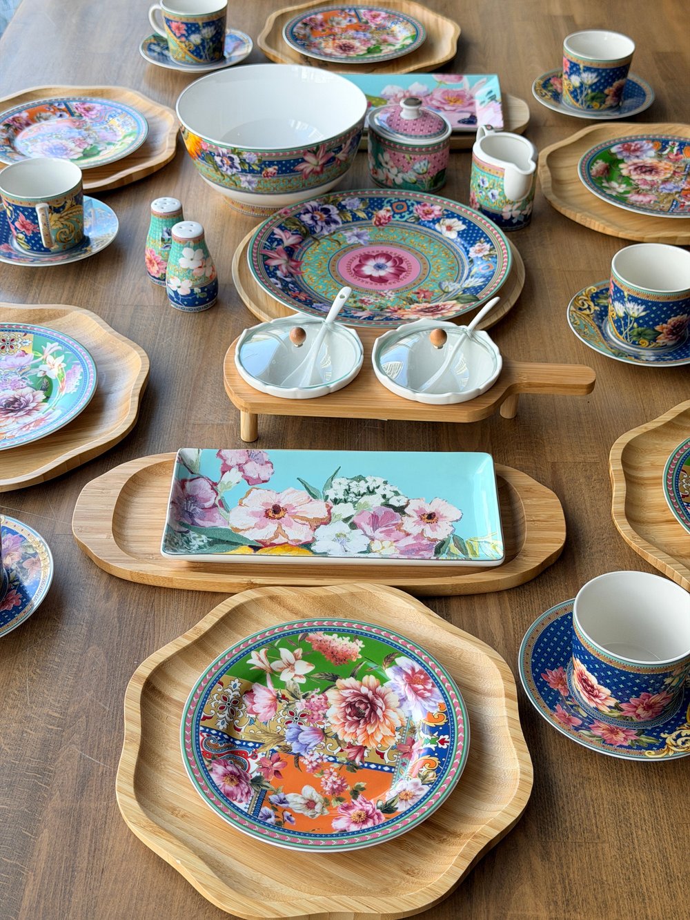 Porselen Kahvaltı Takımı 6 Kişilik 43 Parça Floral