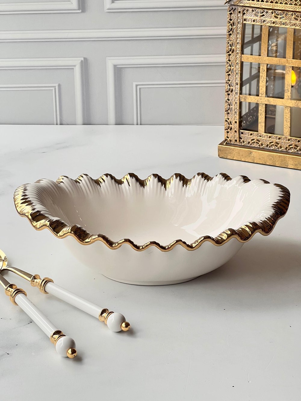 Porselen Oval Gold Kenarlı Sunum Tabak Sofya – 24 x 37 Cm 