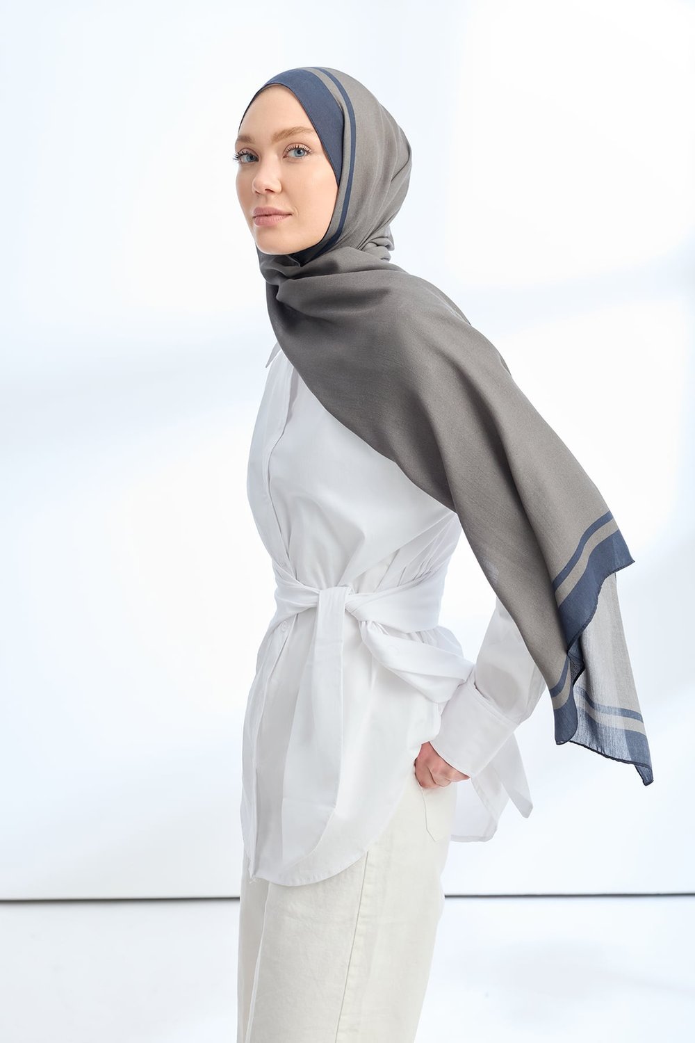 ELEGANT HARMONY FRAME DESEN ŞAL - KÜL