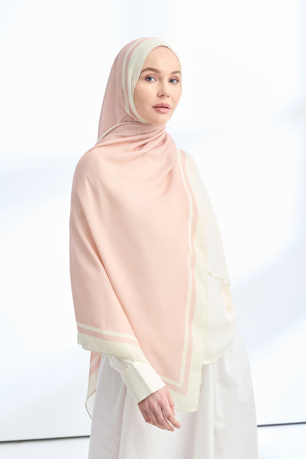 ELEGANT HARMONY FRAME DESEN ŞAL - PUDRA