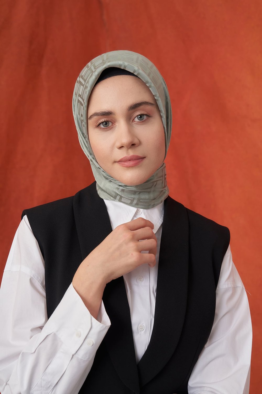 İTALYAN JAKAR GEOMETRİK DESEN EŞARP - KETEN YEŞİLİ