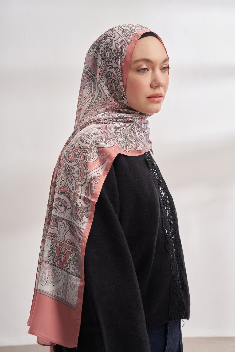 İTHAL VUAL BOHEMIAN DESEN ŞAL - PUDRA