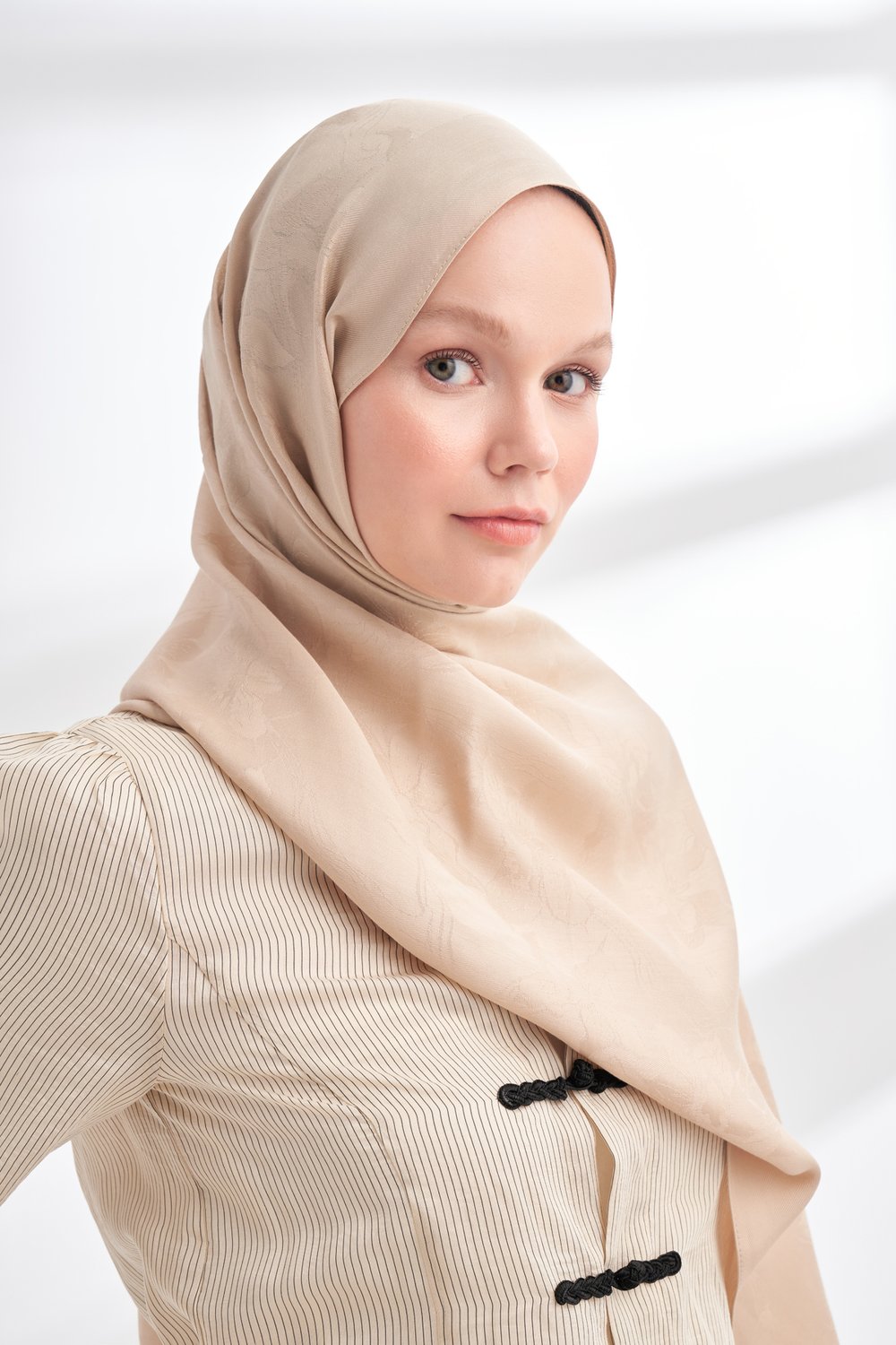 MAREN DESEN FLOŞ VİSKON ŞAL - BEJ