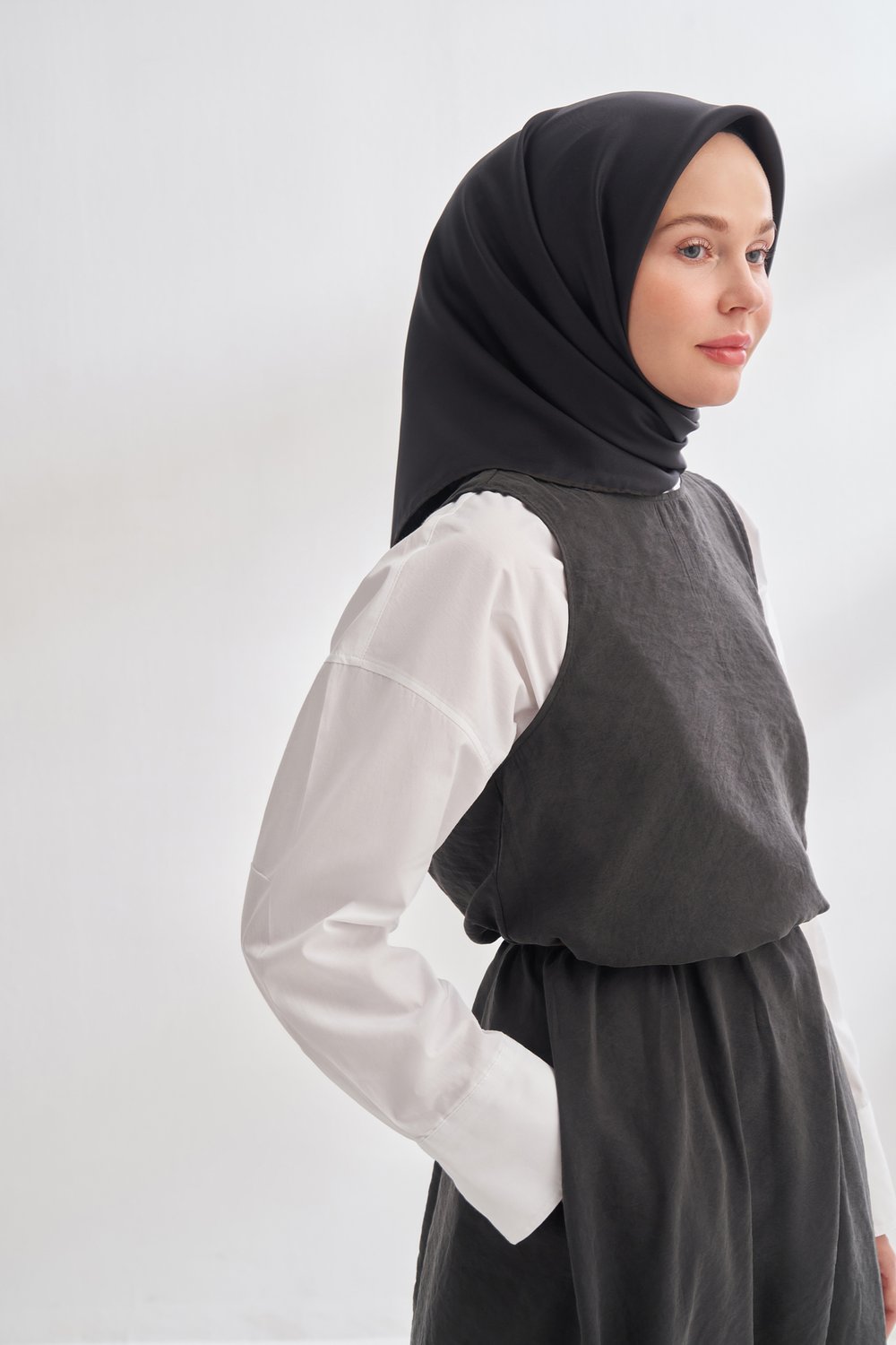 PREMIUM TWILL İPEK EŞARP - SİYAH