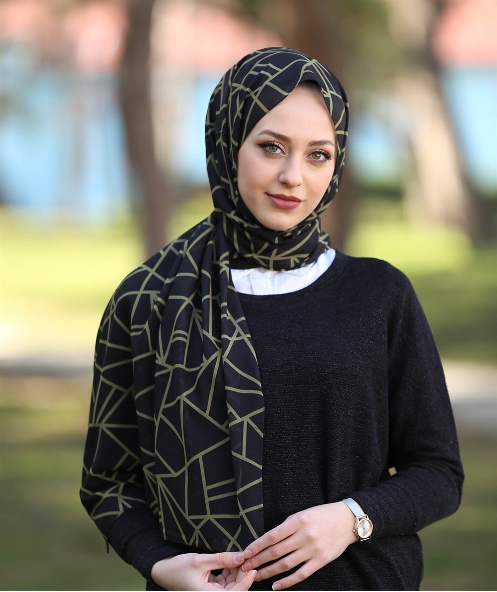 STELLA ÜÇGEN DESEN ŞAL SİYAH