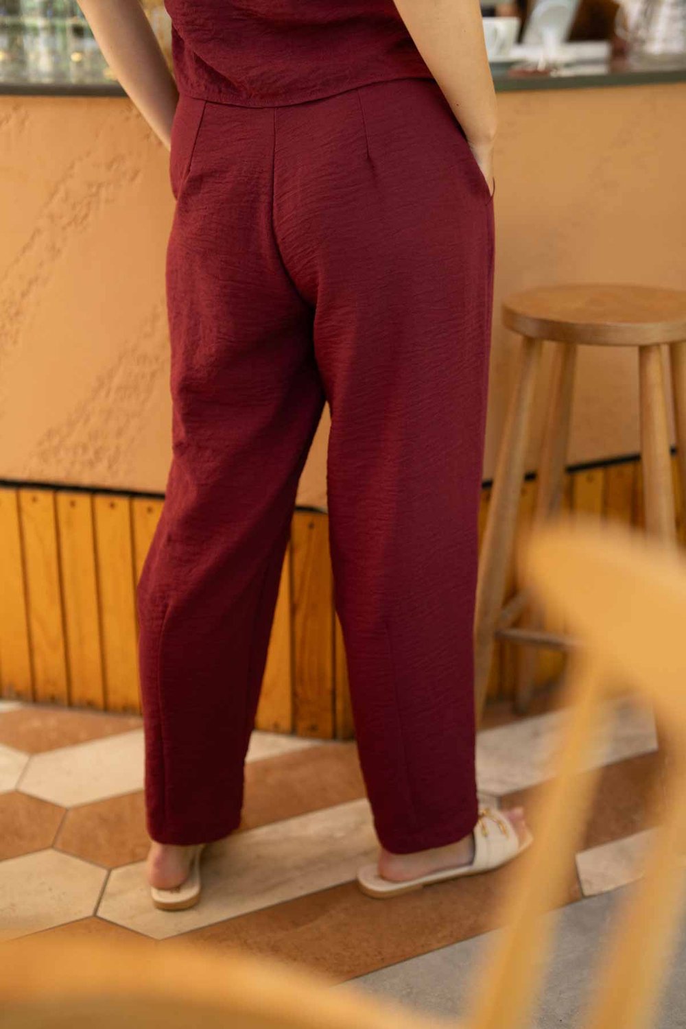 Arka Kısım Lastik Detay Cepli Kadın Pantolon