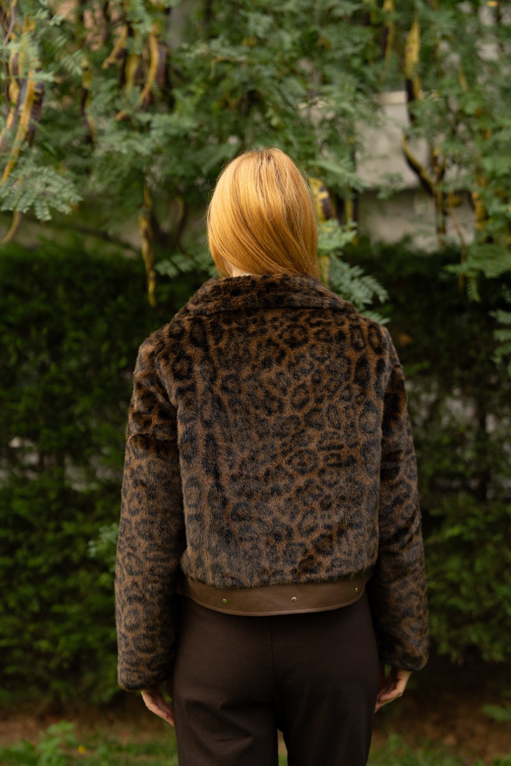 Leopar Desenli  Deri Fermuar Detaylı Pelüş Ceket