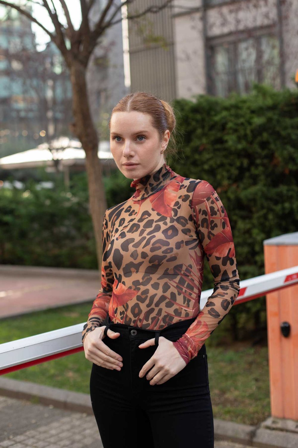 Yaprak Ve Leopar Desen Bluz