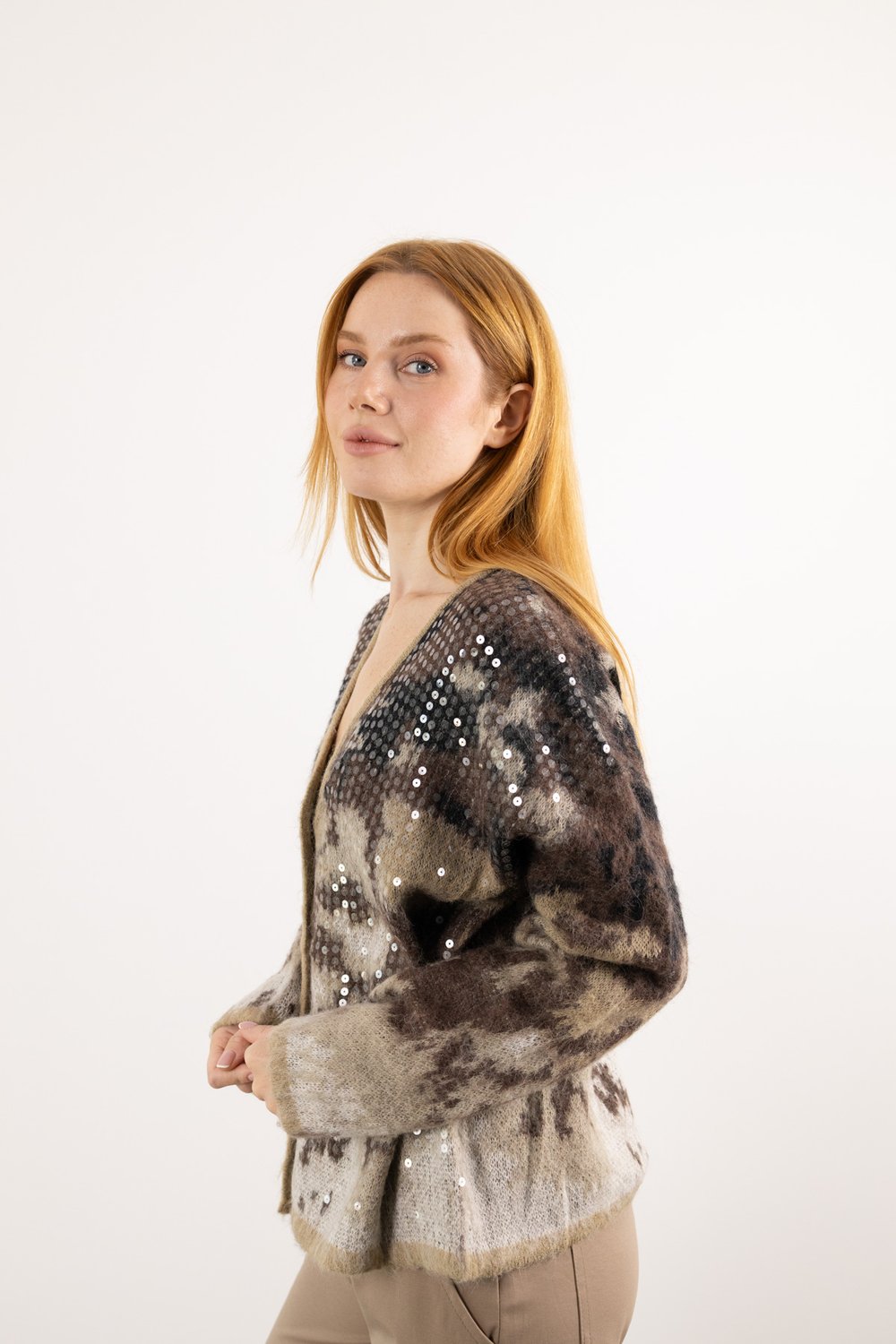 Oversize Pul Payet İşleme Detay Hırka