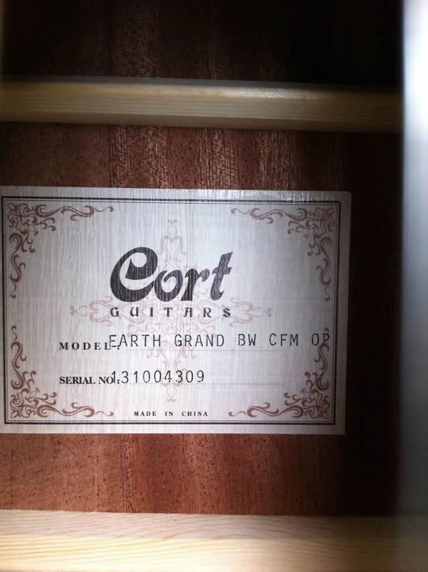 Cort EARTHGRAND BW CFM OP Elektro Akustik Gitar Çantalı Cutaway