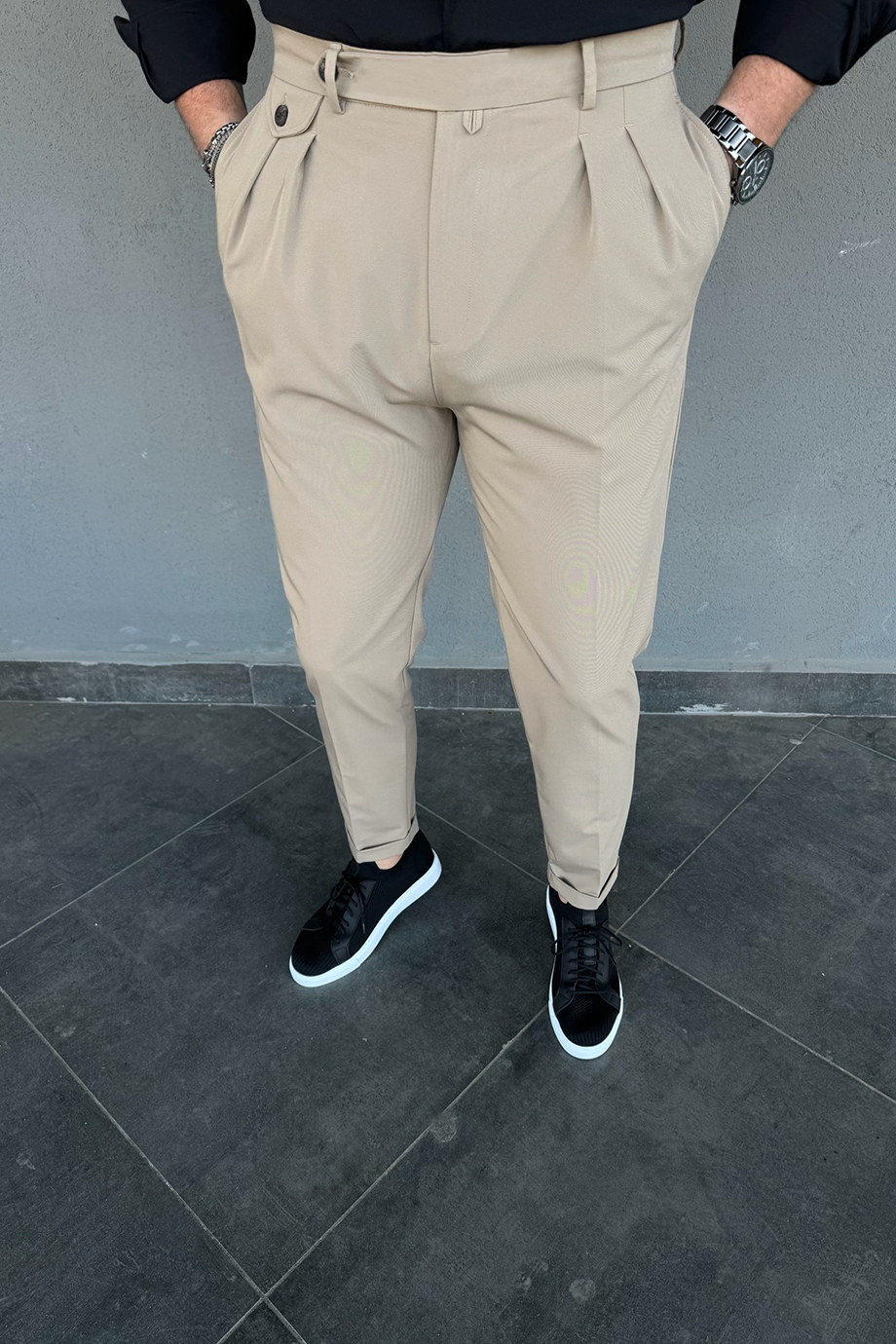 BEJ İTALYAN KESİM DÜĞME DETAYLI PANTALON