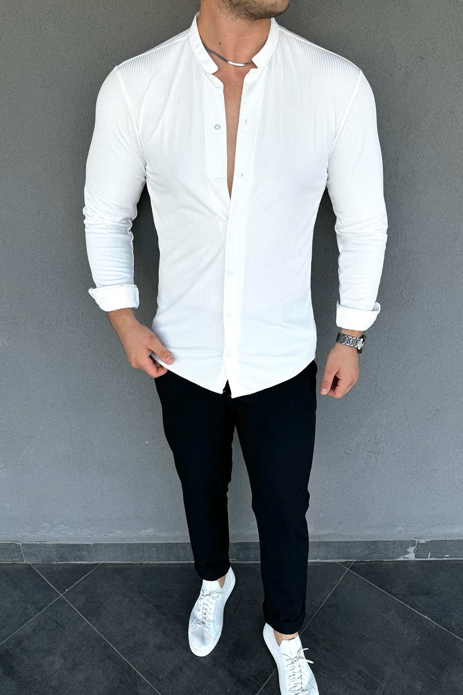 BEYAZ HAKİM YAKA FİTİLLİ LİKRALI GÖMLEK