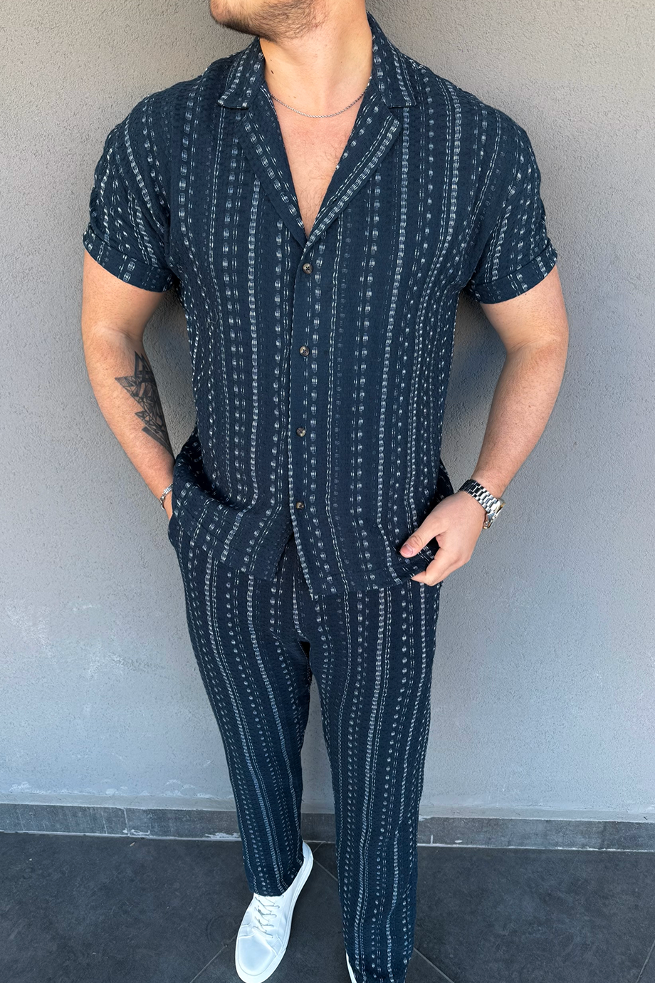 MAVİ KENDİNDEN DESENLİ ÖZEL TASARIM GÖMLEK-PANTALON TAKIM