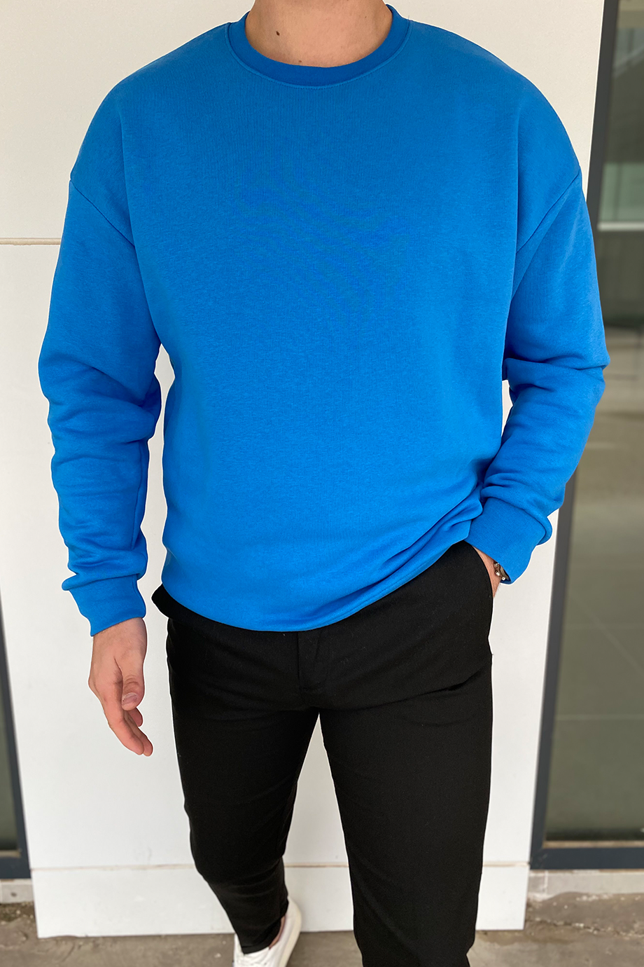 MAVİ OVERSIZE KALIP BİSİKLET YAKA BASİC SWEATSHİRT