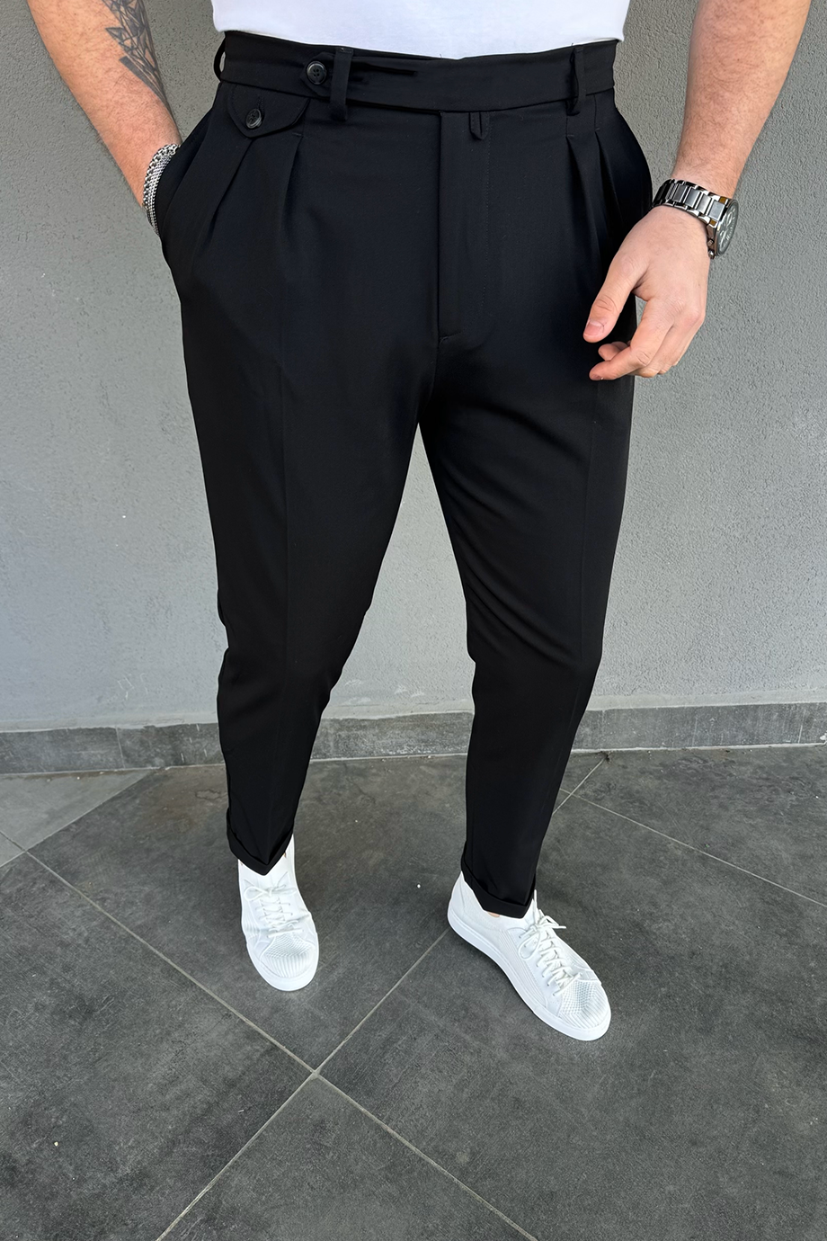 SİYAH İTALYAN KESİM DÜĞME DETAYLI PANTALON