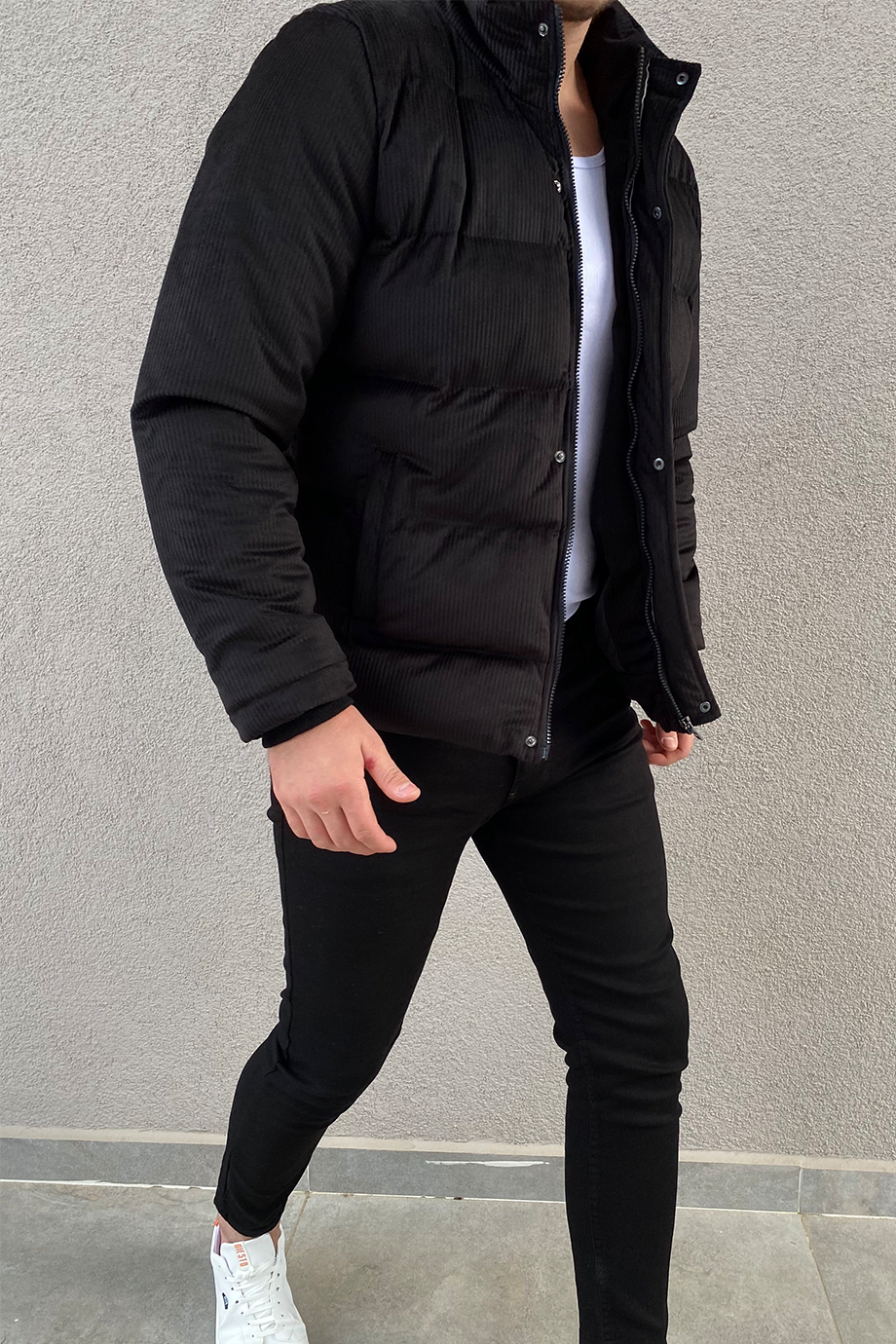 SİYAH KADİFE MONT