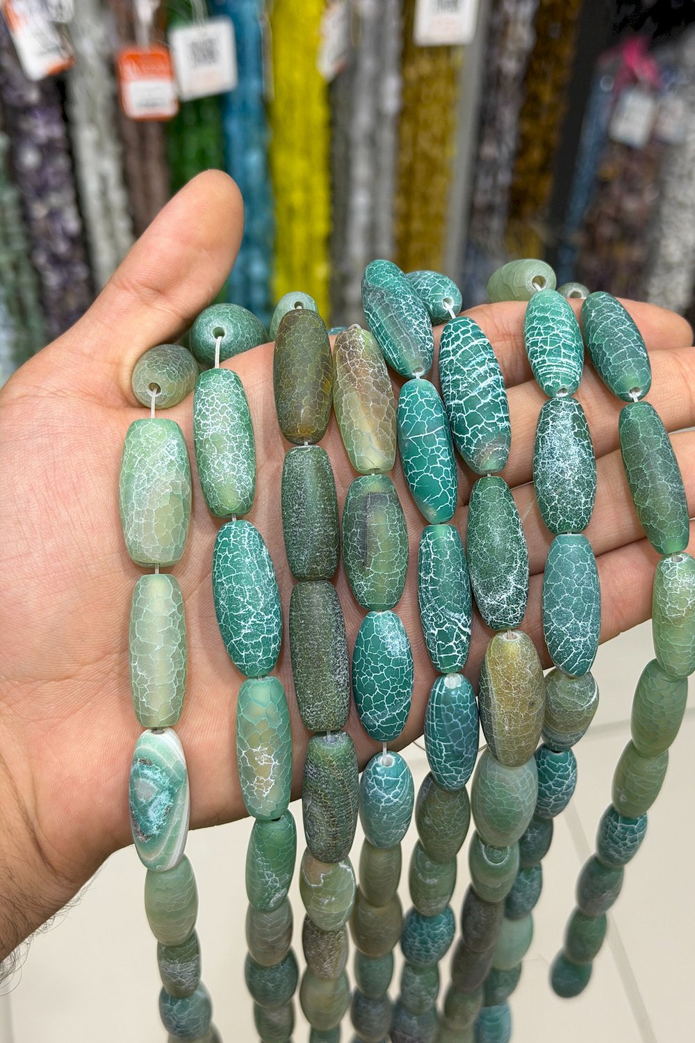 Akik Taşı Arpa Kesim Yeşil 11x30mm Doğal Taş Dizi