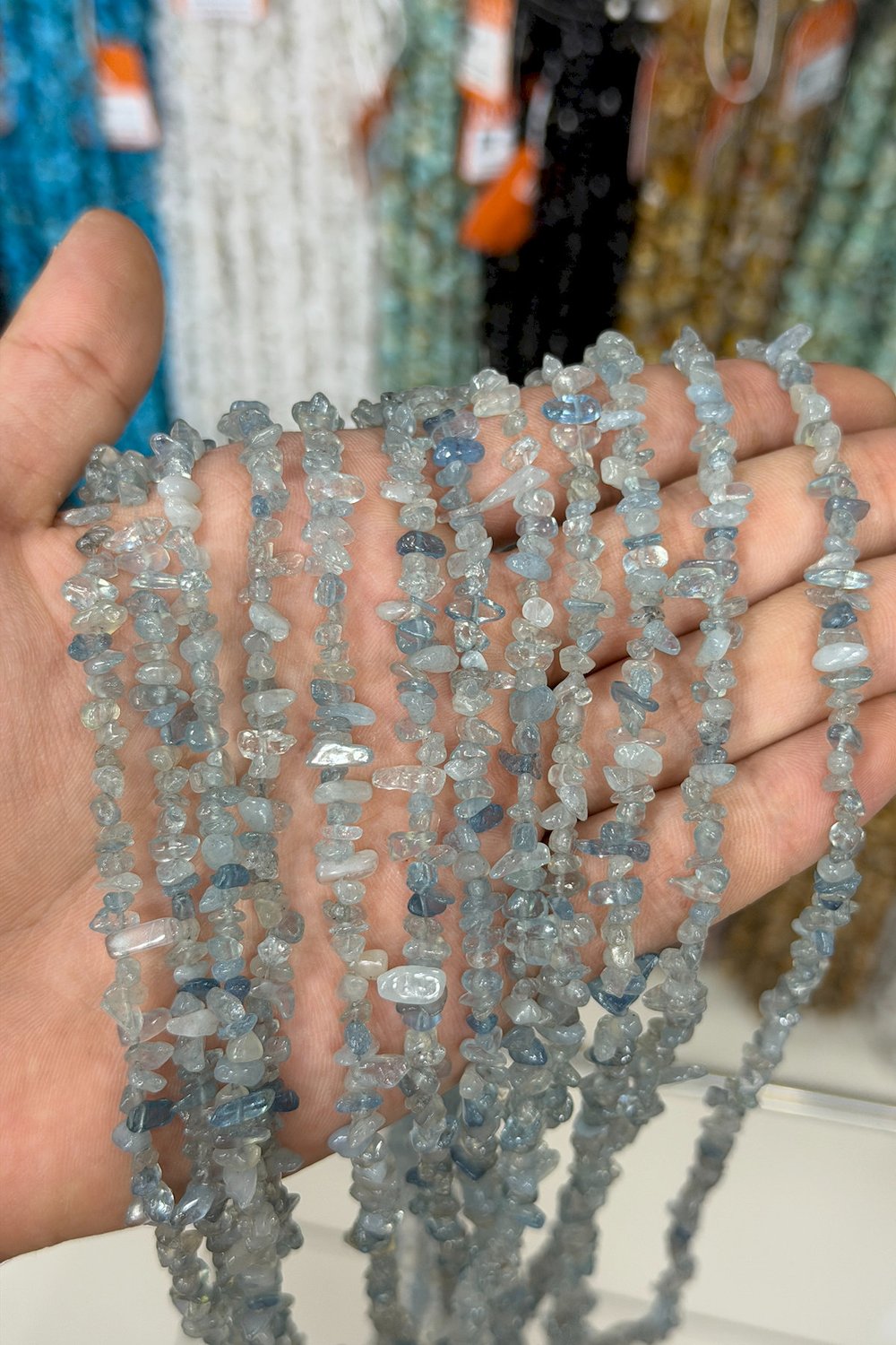 Akuamarin Kırık Taş Mini Boy 3x5mm Doğal Taş Dizi