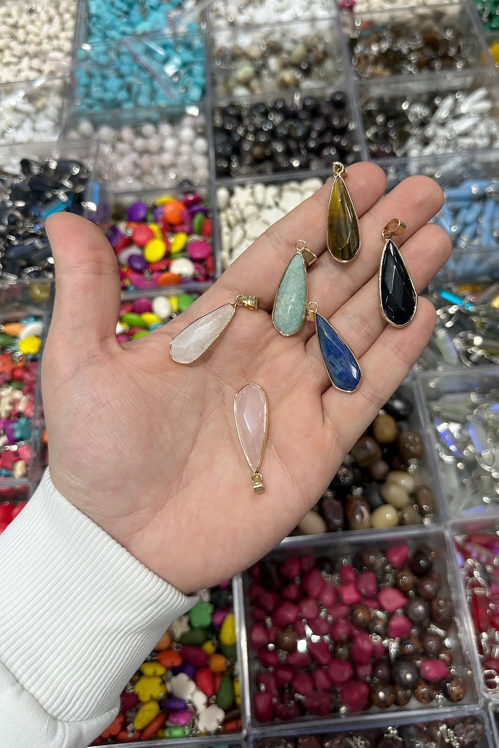 Doğal Taş Kolye Ucu İnce Faset Damla Kesim 34x13mm