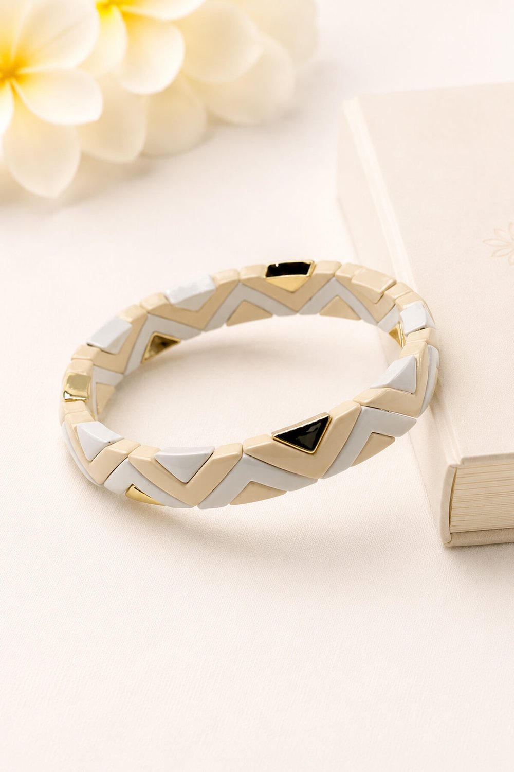 Domino Bileklik