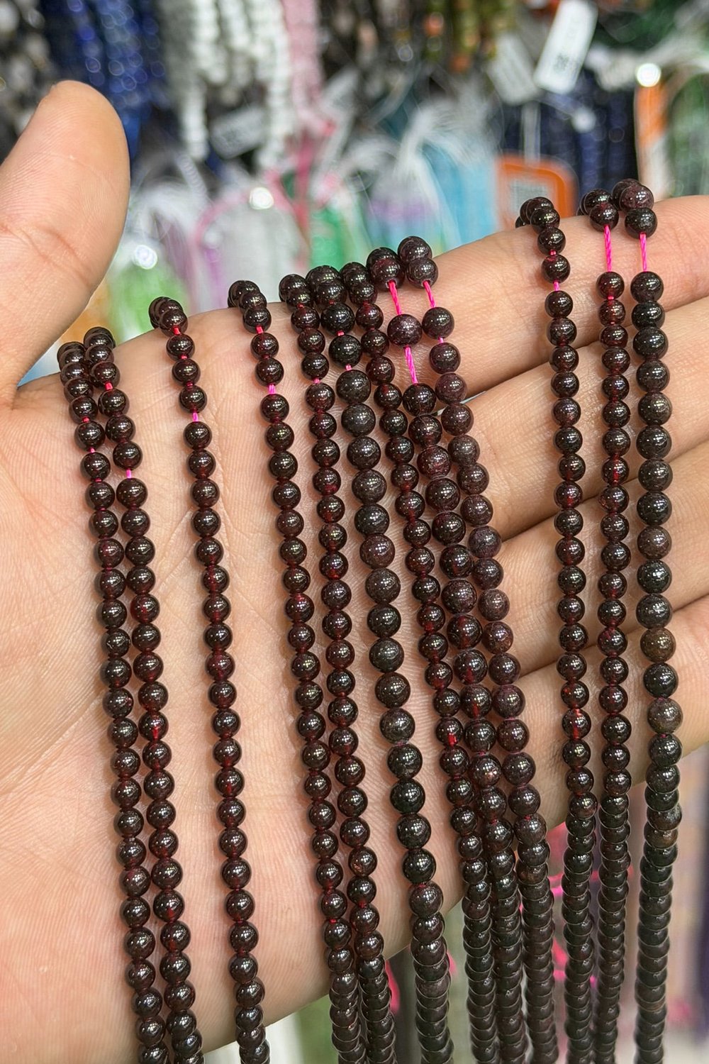 Garnet Taşı Küre Kesim Parlak 5mm Doğal Taş Dizi