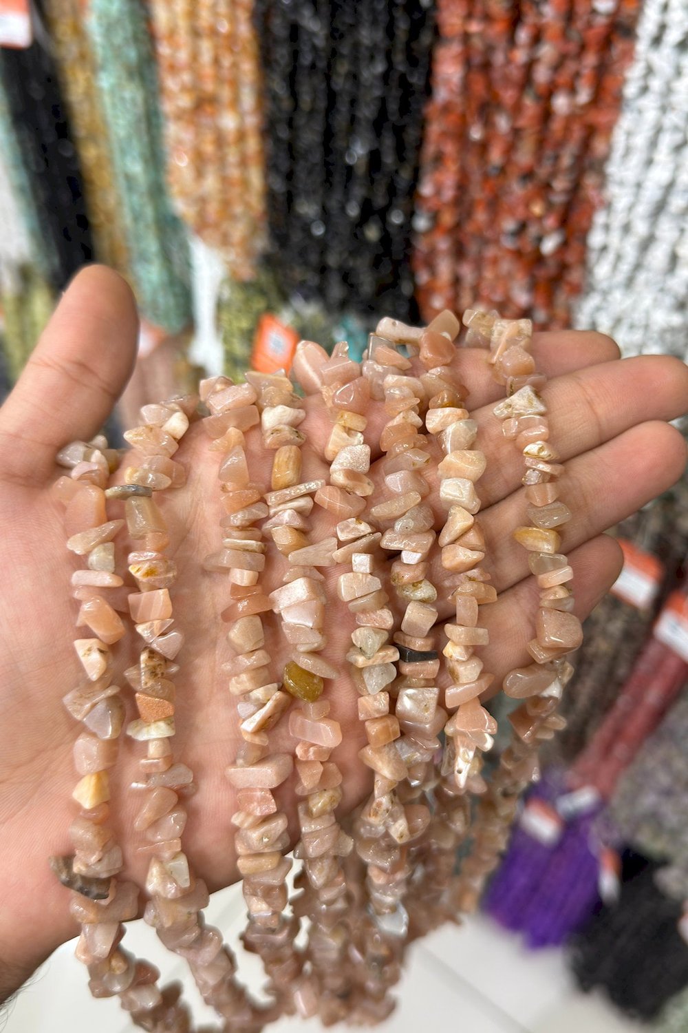 Güneş Kırık Taş Orta Boy Parlak 5x8mm Doğal Taş Dizi