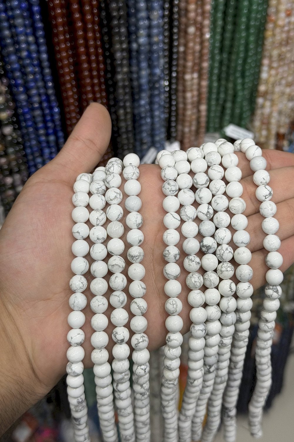 Havlit Taşı Küre Kesim Parlak Beyaz 8mm Doğal Taş Dizi [AA]