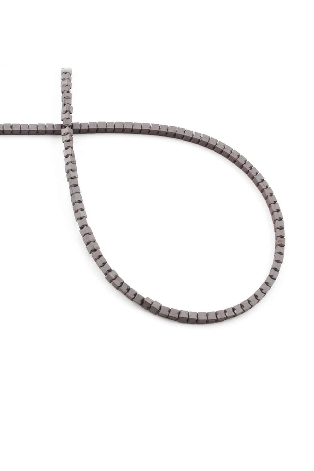 Hematit Taşı Küp Kesim Mat Gri 2x2mm Doğal Taş Dizi
