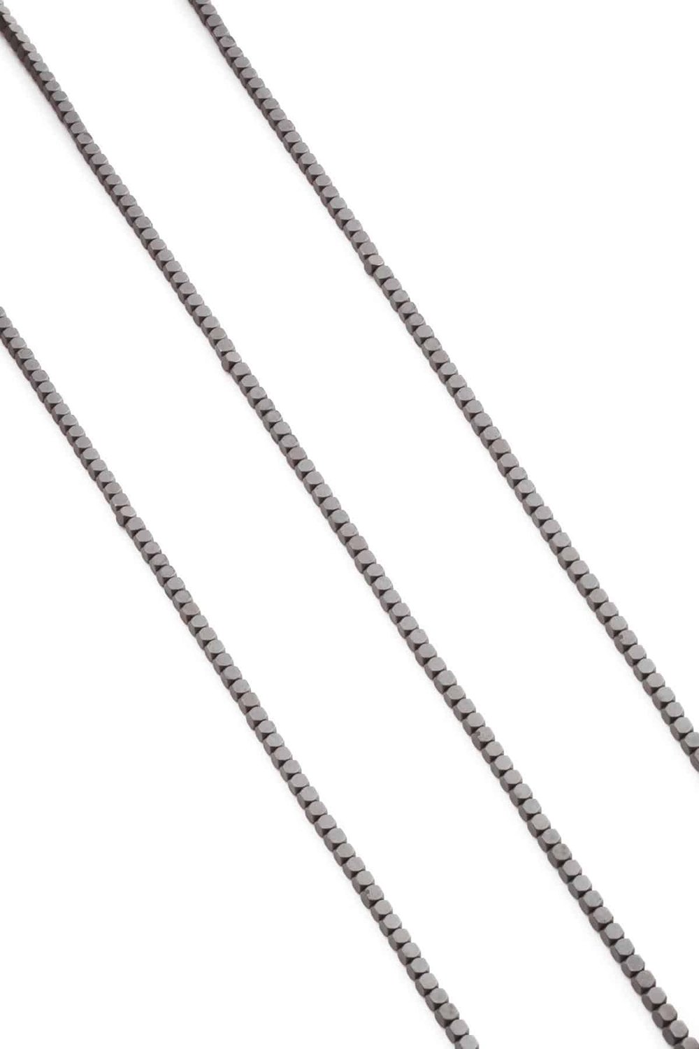 Hematit Taşı Küp Kesim Mat Gri 2x2mm Doğal Taş Dizi