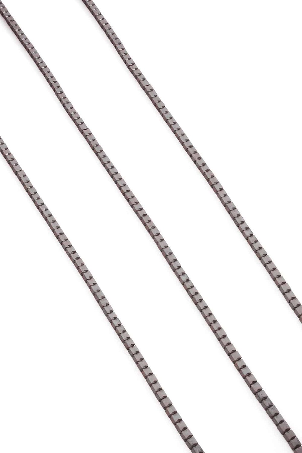 Hematit Taşı Küp Kesim Mat Gri 2x2mm Doğal Taş Dizi