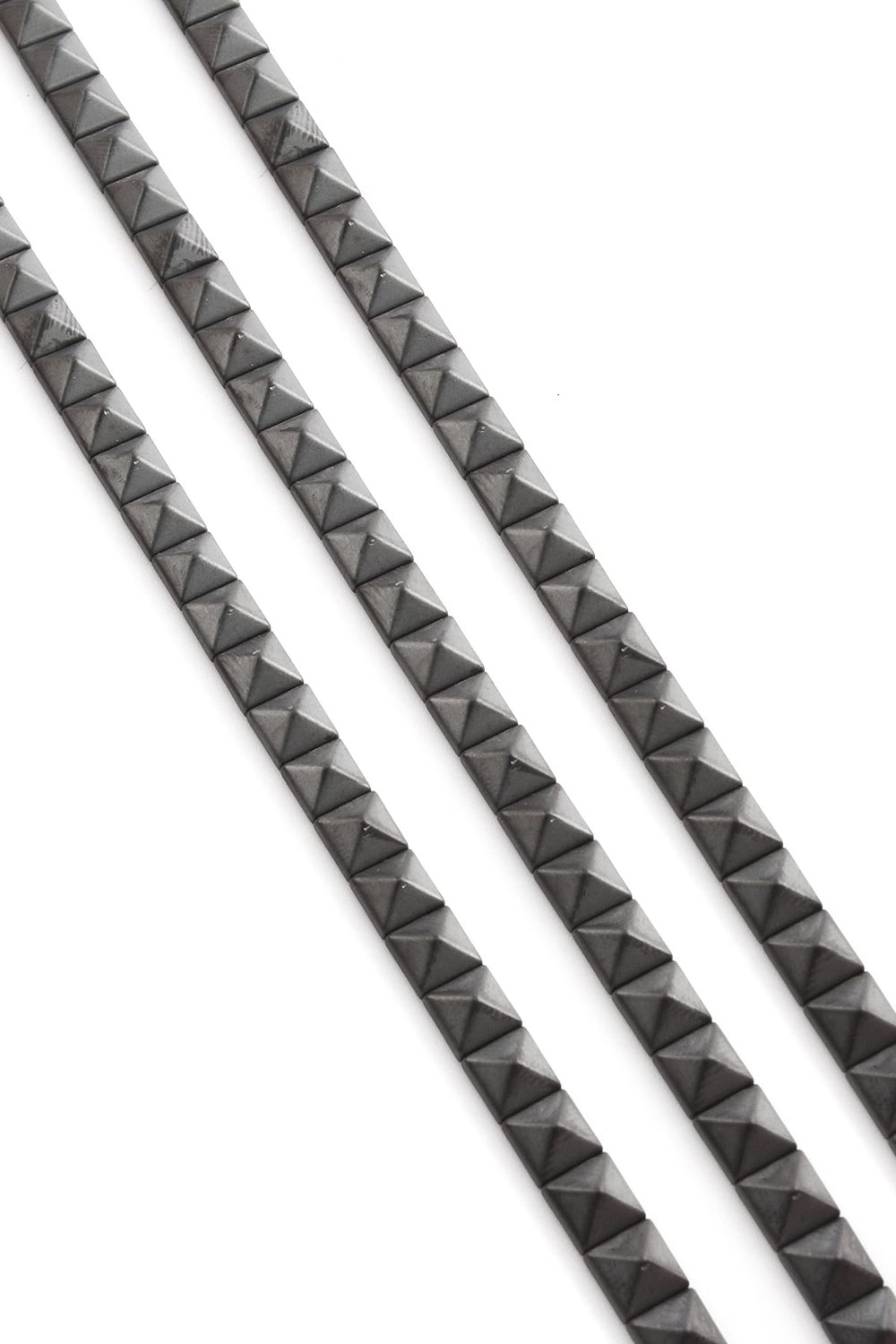 Hematit Taşı Kare Piramit Kesim Mat Gri 6x6mm Doğal Taş Dizi