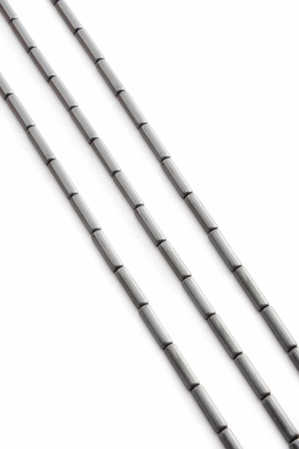 Hematit Taşı Silindir Kesim Mat Gri 4x13mm Doğal Taş Dizi