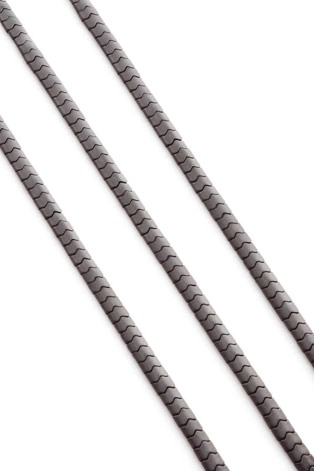 Hematit Taşı Yassı Balık Sırtı Kesim Mat Gri 5x4mm Doğal Taş Dizi