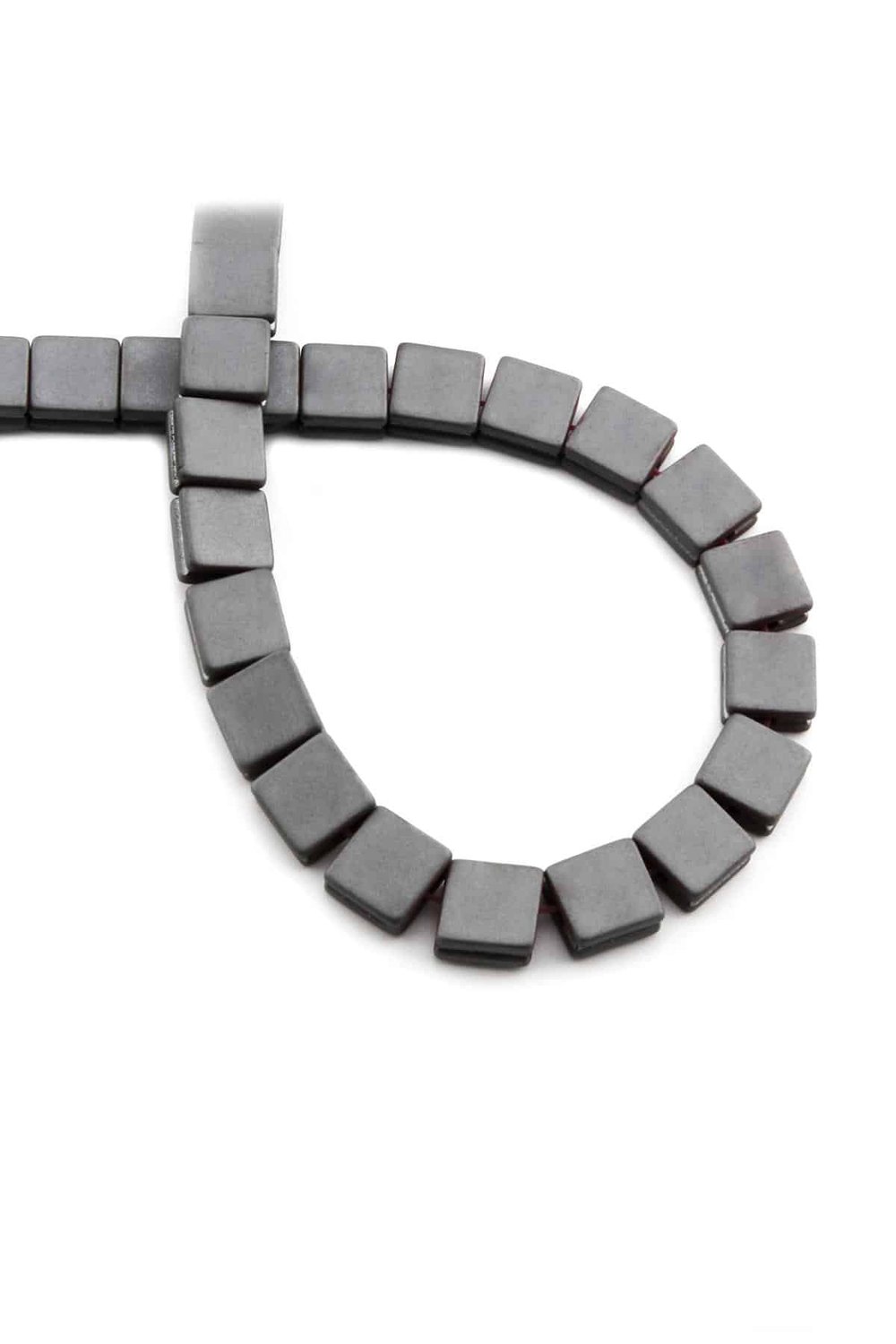 Hematit Taşı Kanallı Yassı Kare Kesim Mat Gri 8x8mm Doğal Taş Dizi