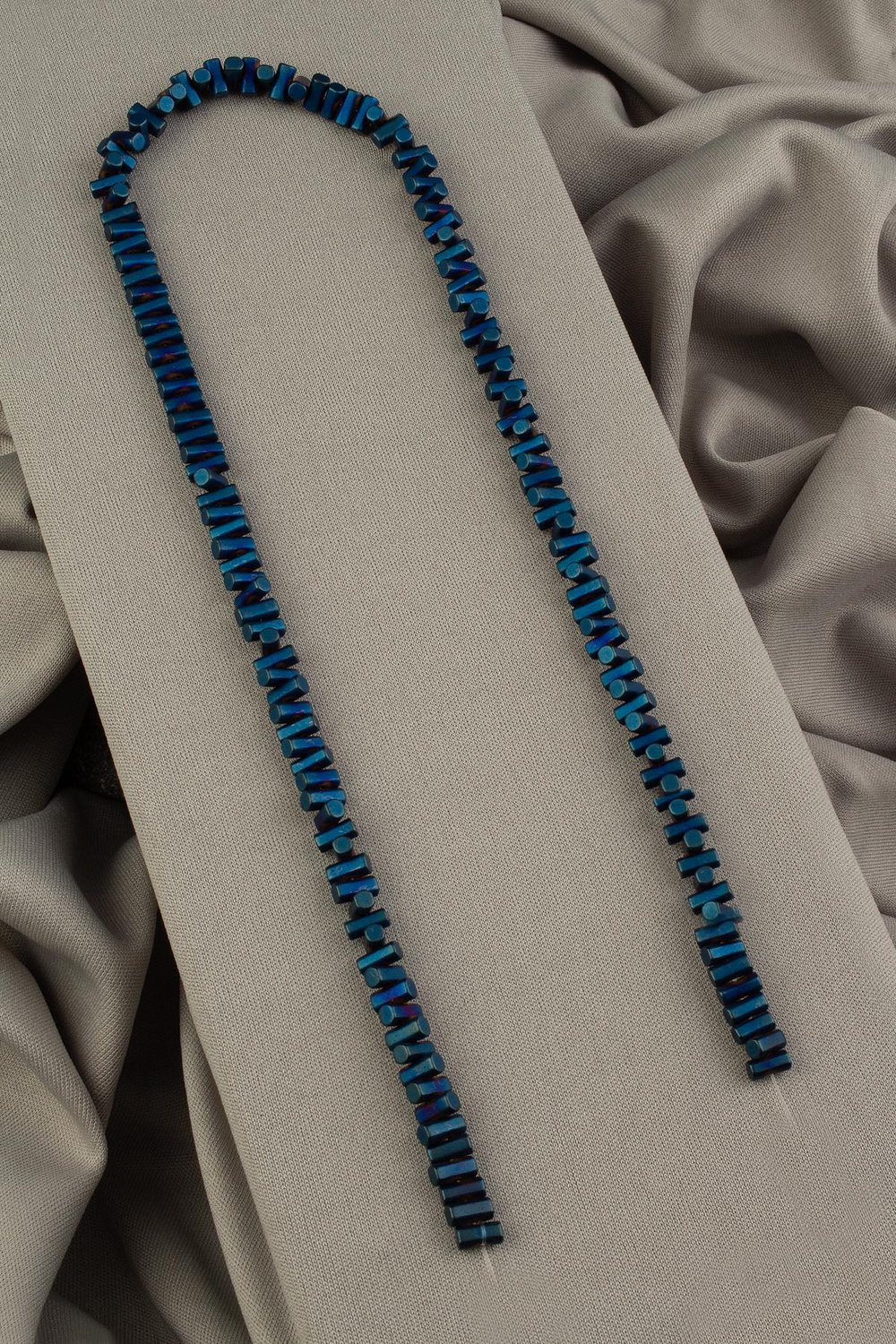 Hematit Doğal Taş Mat Mavi Dikdörtgen Kesim 3x5mm Dizi [AA]