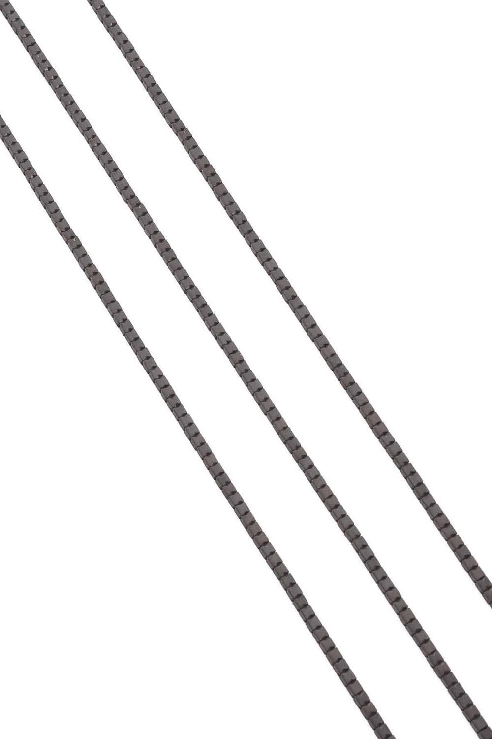 Hematit Taşı Küp Kesim Mat Siyah 2x2mm Doğal Taş Dizi