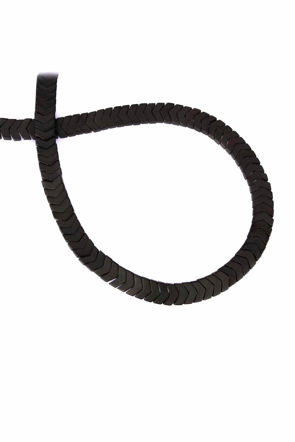 Hematit Taşı Çavuş Kesim Mat Siyah 6x2mm Doğal Taş Dizi
