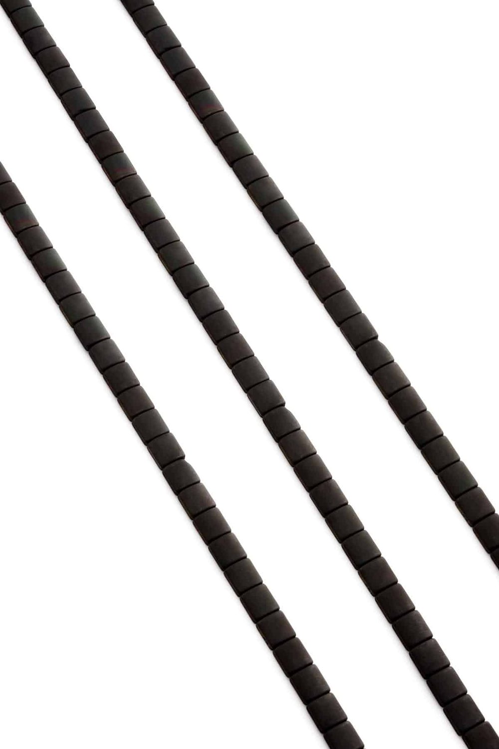 Hematit Taşı Yassı Kare Kesim Mat Siyah Gökkuşağı 5x5mm Doğal Taş Dizi