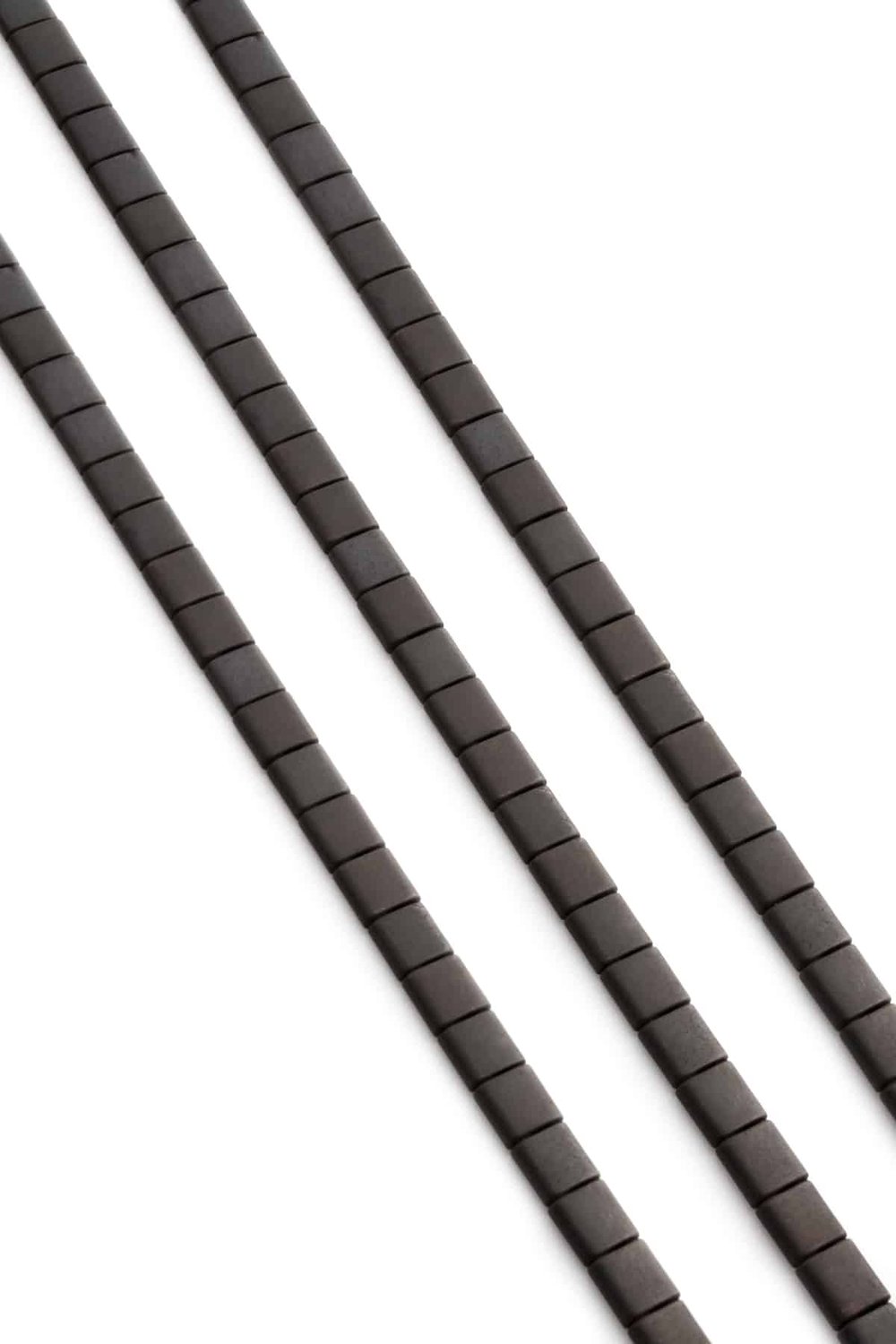 Hematit Taşı Kare Kesim Mat Siyah 6x6mm Doğal Taş Dizi