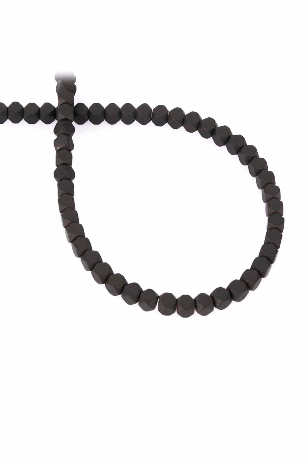 Hematit Taşı Küp Kesim Mat Siyah 4x4mm Doğal Taş Dizi