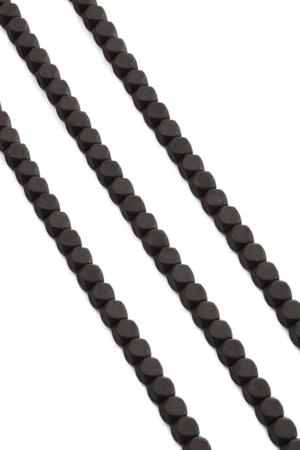 Hematit Taşı Küp Kesim Mat Siyah 6x6mm Doğal Taş Dizi