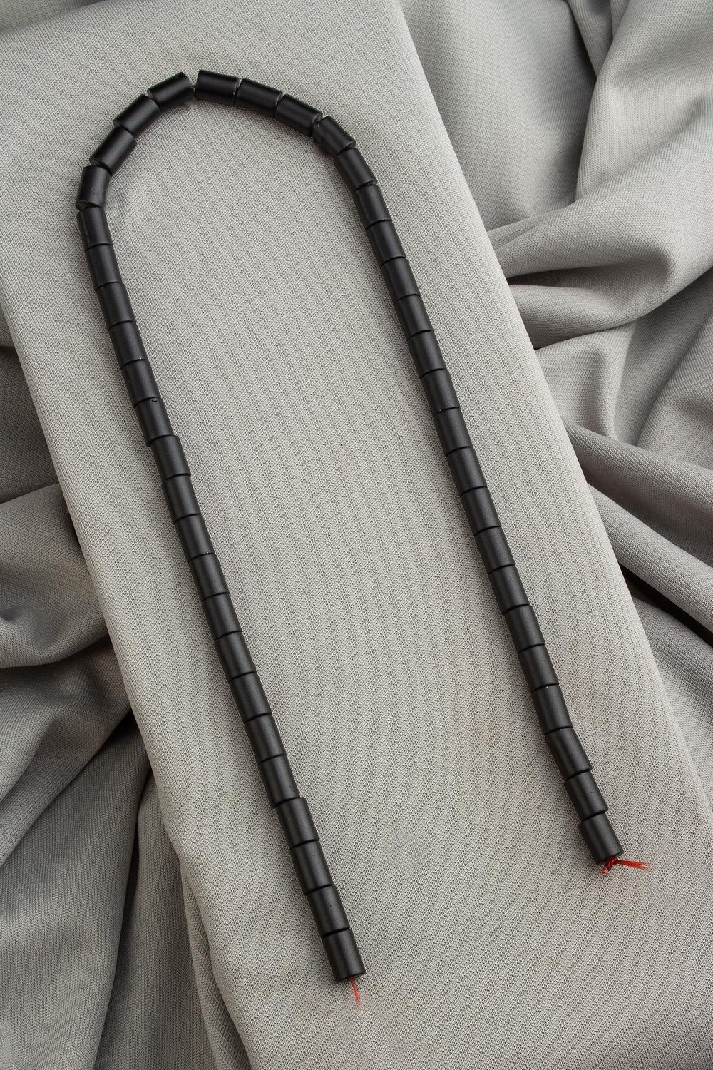 Hematit Doğal Taş Mat Siyah Silindir Kesim 6x8mm Dizi
