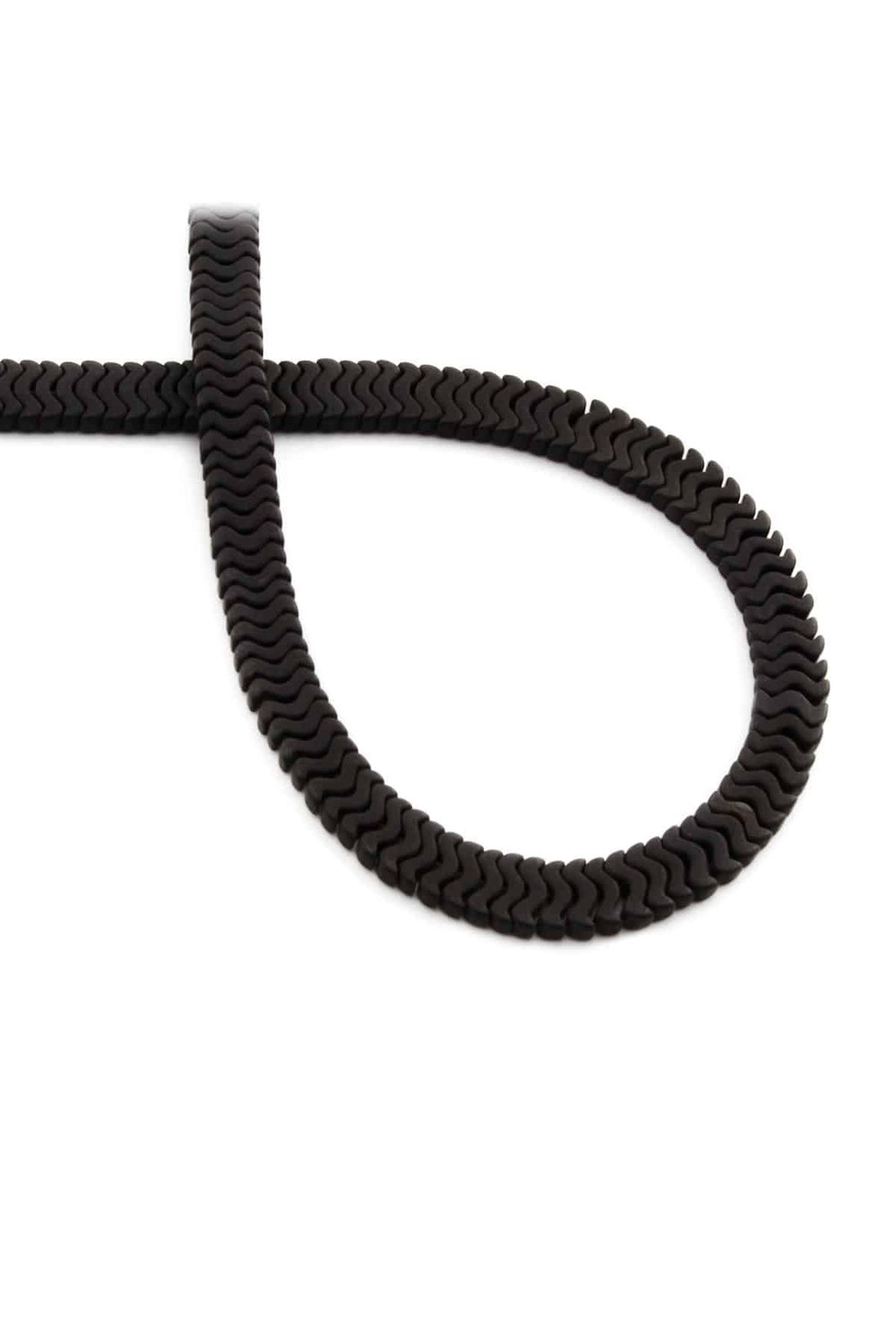 Hematit Taşı Yarasa Kesim Mat Siyah 7x1mm Doğal Taş Dizi