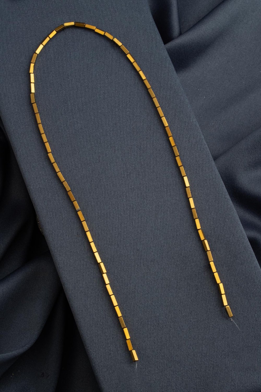 Hematit Doğal Taş Parlak Antik Sarı Dikdörtgen Kesim 2x6mm Dizi [AA]