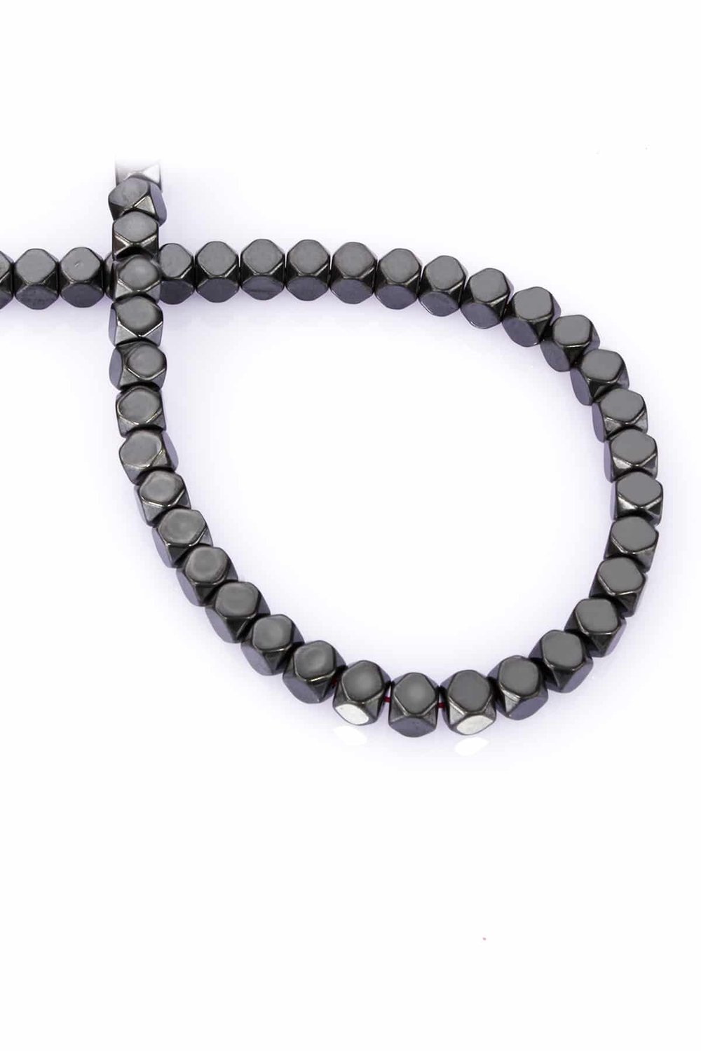 Hematit Taşı Küp Kesim Parlak Füme 6x6mm Doğal Taş Dizi