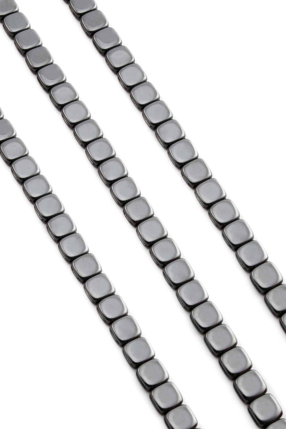 Hematit Taşı Kanallı Kesim Parlak Füme 8x8mm Doğal Taş Dizi