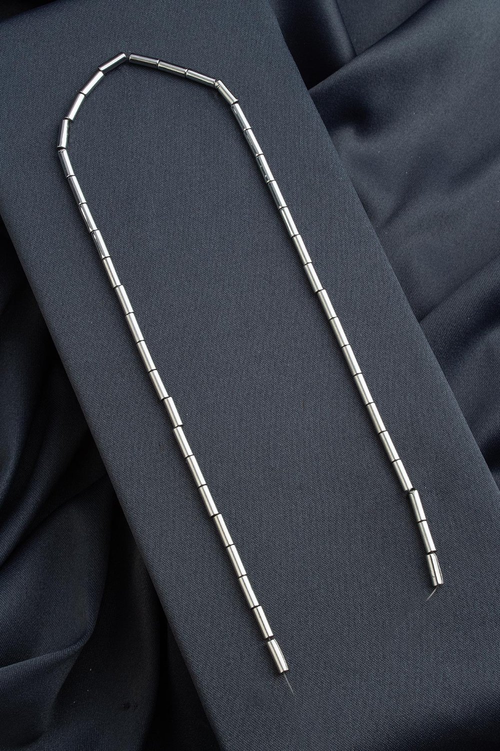 Hematit Doğal Taş Parlak Gümüş 3x9mm Dizi